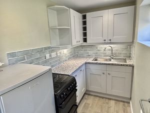 Photo 24- click for photo gallery